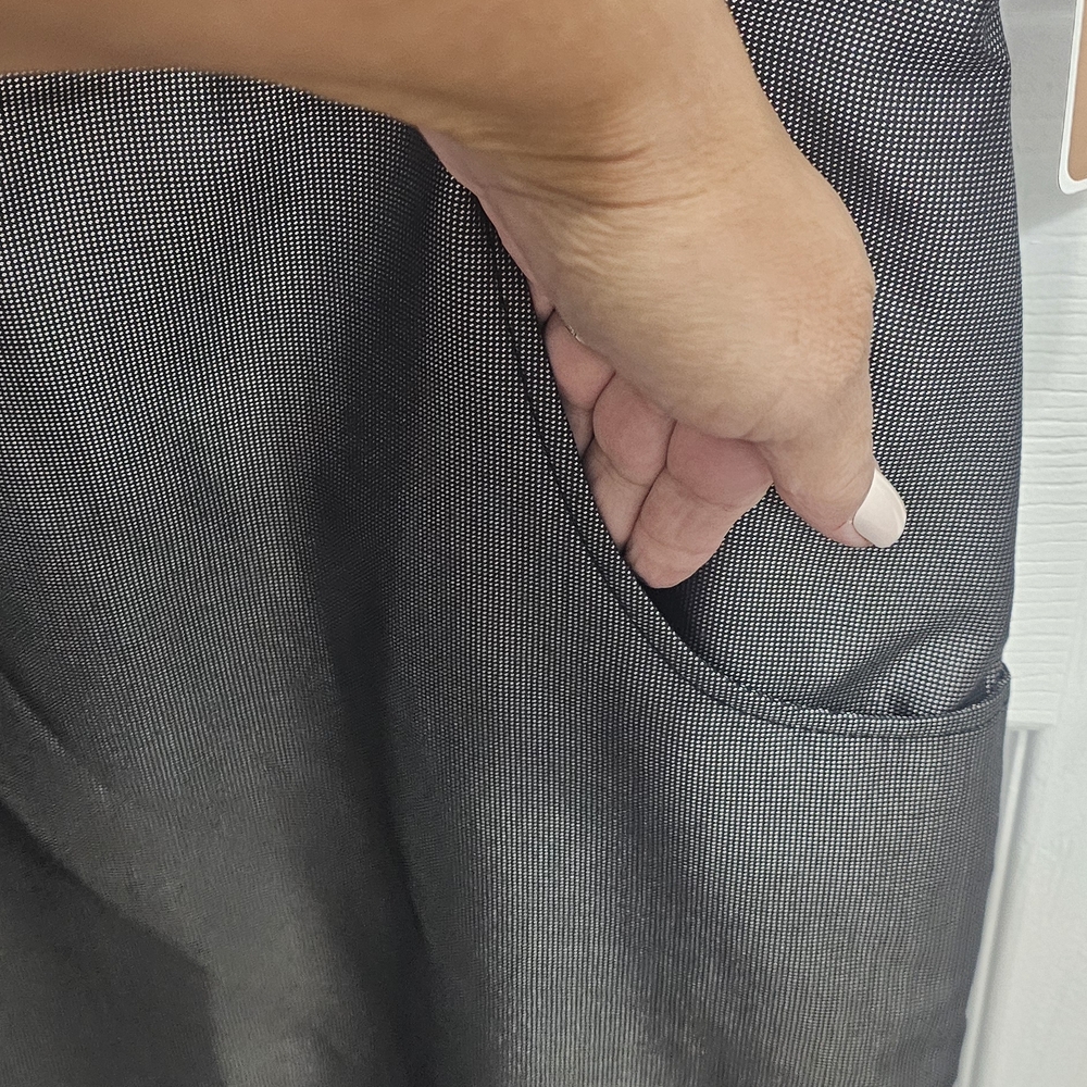 Nue by Shani Black & White Textured Shimmer Fabric with Pockets NWT - Picture 9 of 12